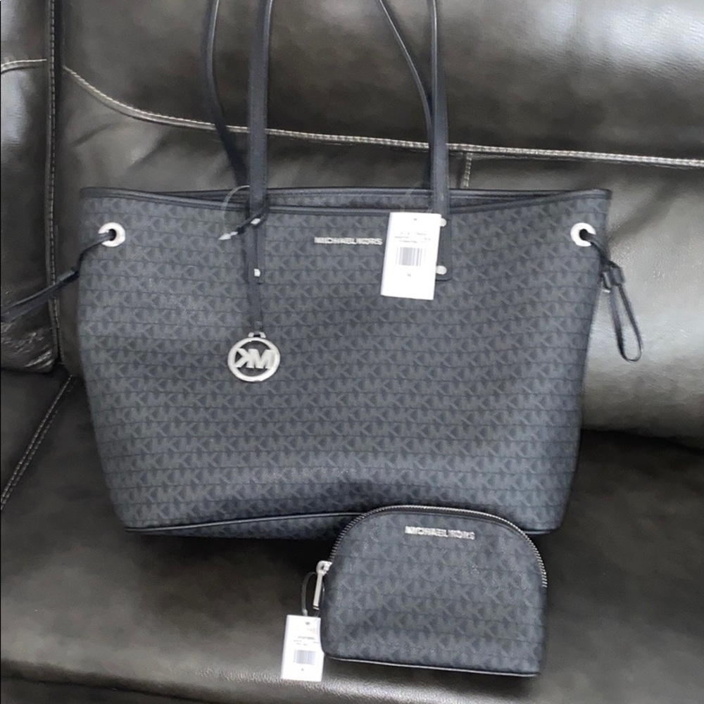 Purse - Picture 7 of 7